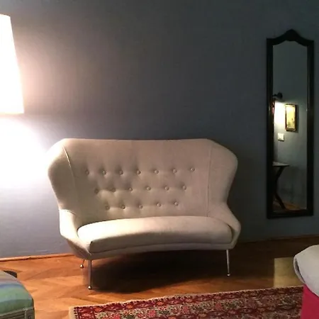 Rooms Barbarossa Couette-café 3*